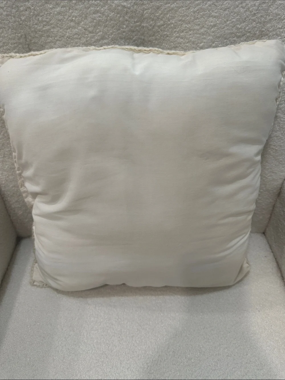 Vintage green cream granny square 15”x15” crochet pillow